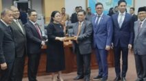 Puan Maharani Umumkan Penetapan Pimpinan 11 Komisi DPR RI, Dua Komisi Ditunda